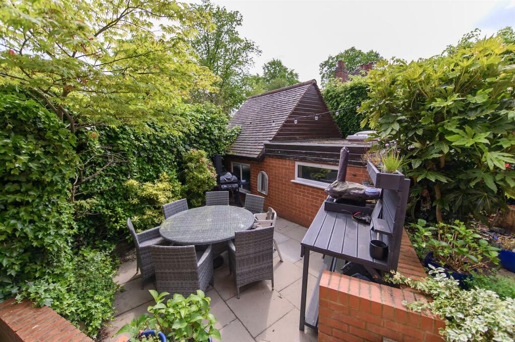 Additional property image - High Brow, Harborne, Birmingham, B17