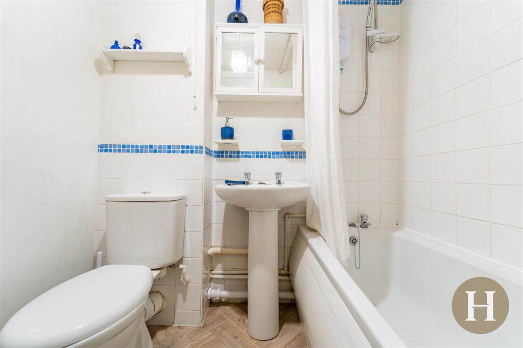 Additional property image - Fredas Grove, Harborne, Birmingham, B17