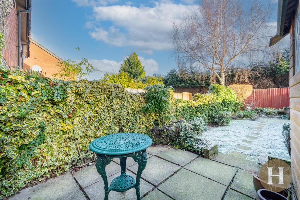 Additional property image - Fredas Grove, Harborne, Birmingham, B17