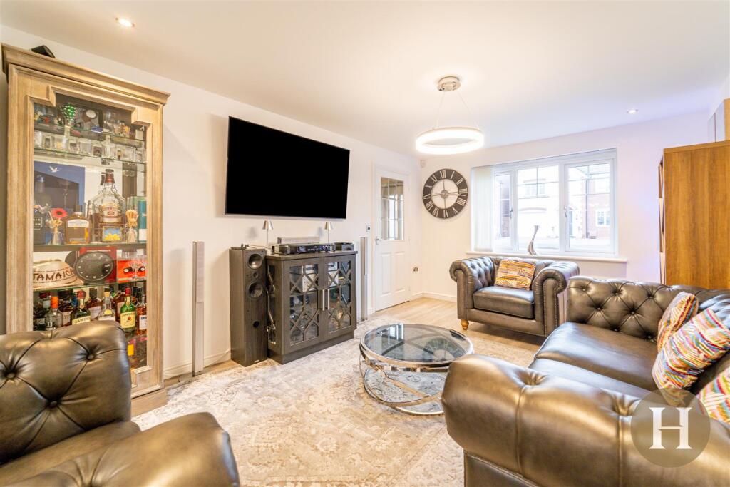 Additional property image - Martineau Drive, Harborne, Birmingham, B32