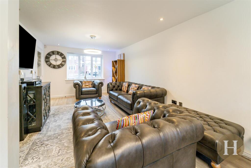Additional property image - Martineau Drive, Harborne, Birmingham, B32