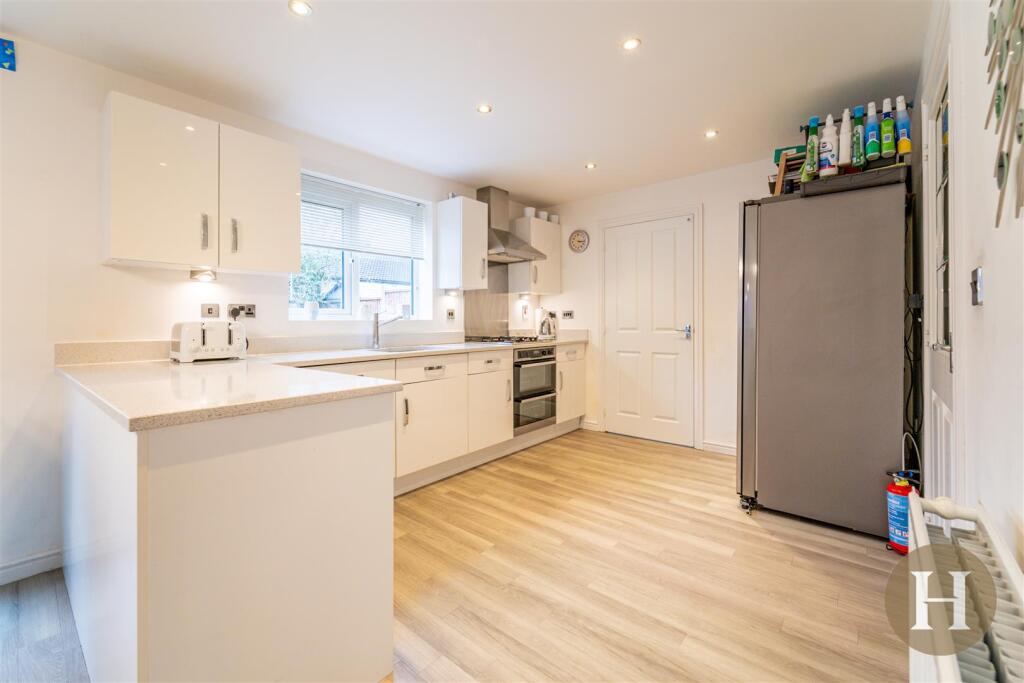 Additional property image - Martineau Drive, Harborne, Birmingham, B32