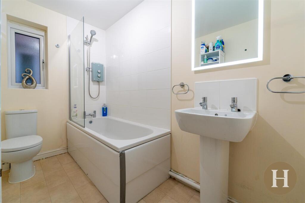 Additional property image - Martineau Drive, Harborne, Birmingham, B32