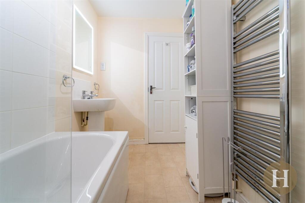 Additional property image - Martineau Drive, Harborne, Birmingham, B32