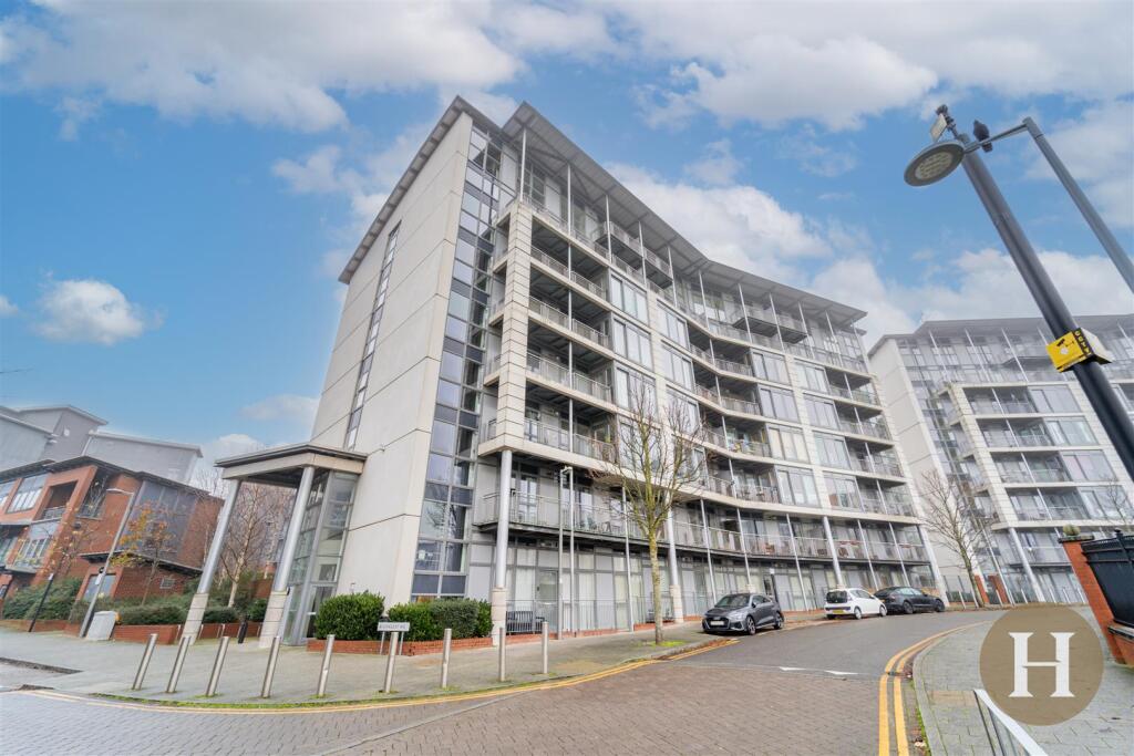 Main image of property: Longleat Avenue, Birmingham, B15