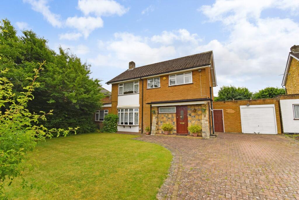 Main image of property: The Fairway, Burnham, Buckinghamshire, SL1