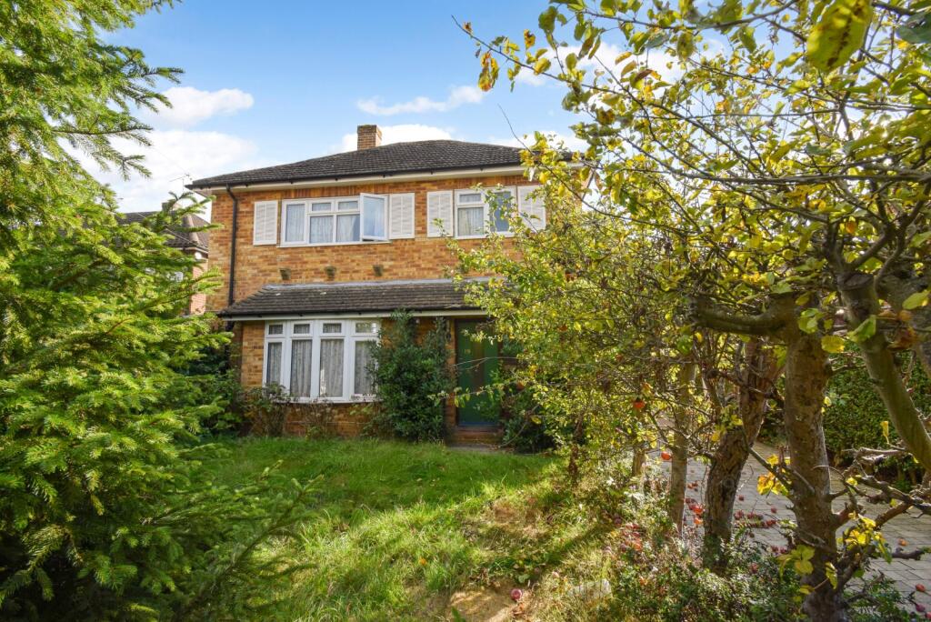 Main image of property: Pipers Close, Burnham, SL1