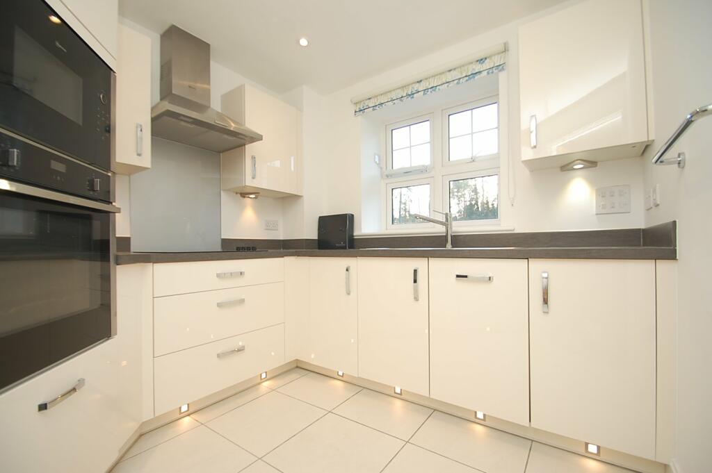 Main image of property: Rutherford House, Marple Lane, Chalfont St. Peter, Buckinghamshire, SL9