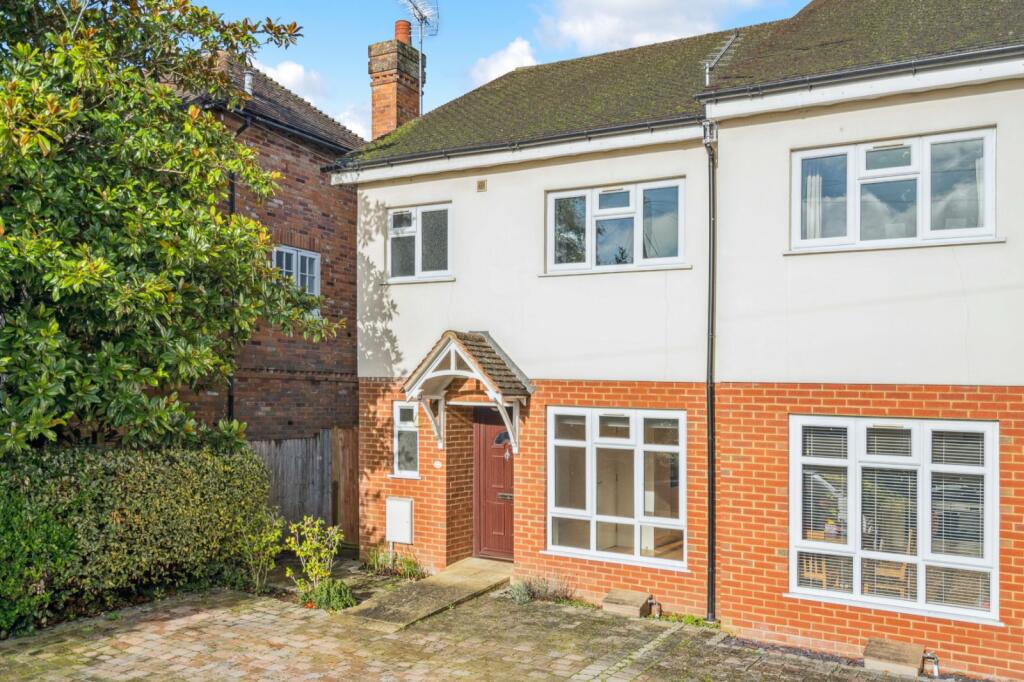 Main image of property: Rickmansworth Lane, Chalfont St Peter, Buckinghamshire, SL9