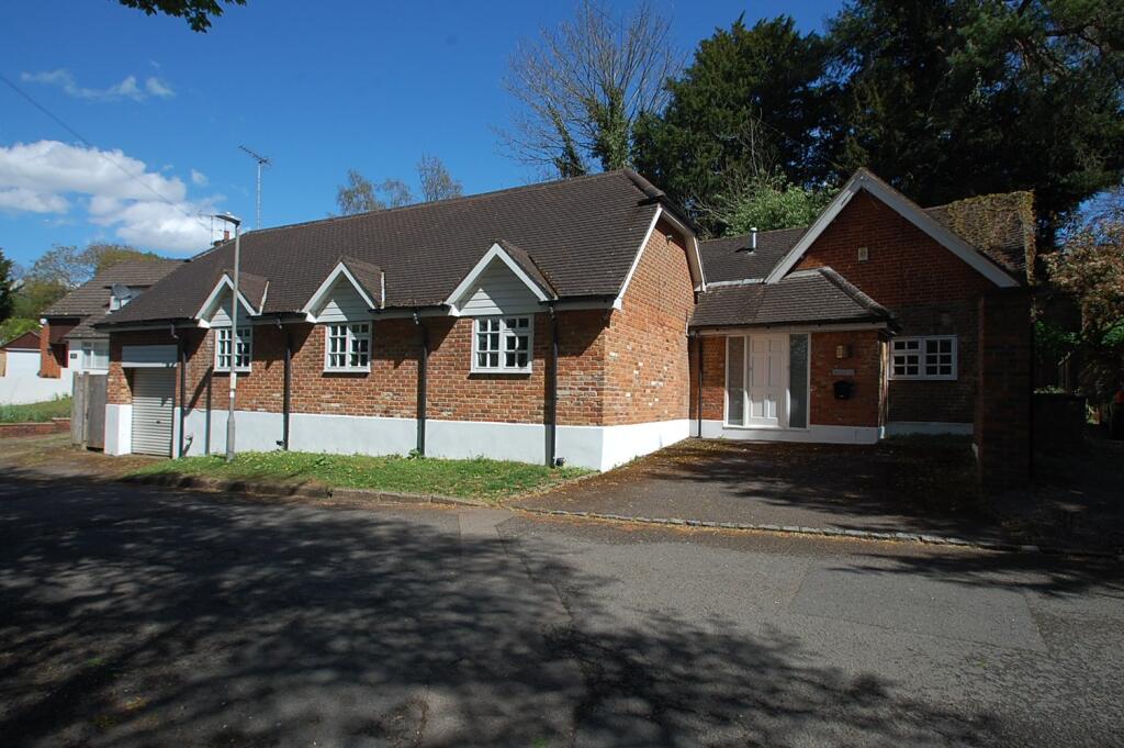 Main image of property: Gravel Hill, Chalfont St. Peter, SL9
