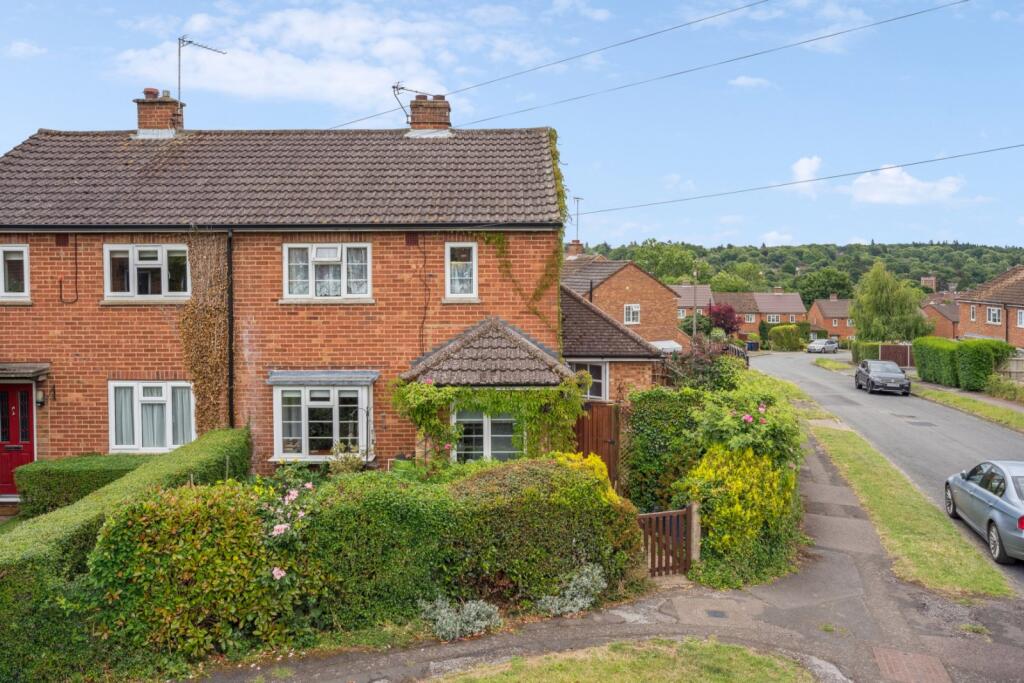 Main image of property: Pennington Road, Chalfont St. Peter, Gerrards Cross, Buckinghamshire, SL9