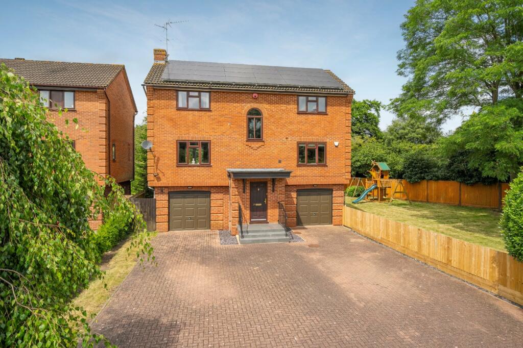 Main image of property: Clappers Meadow, Maidenhead, Berkshire, SL6