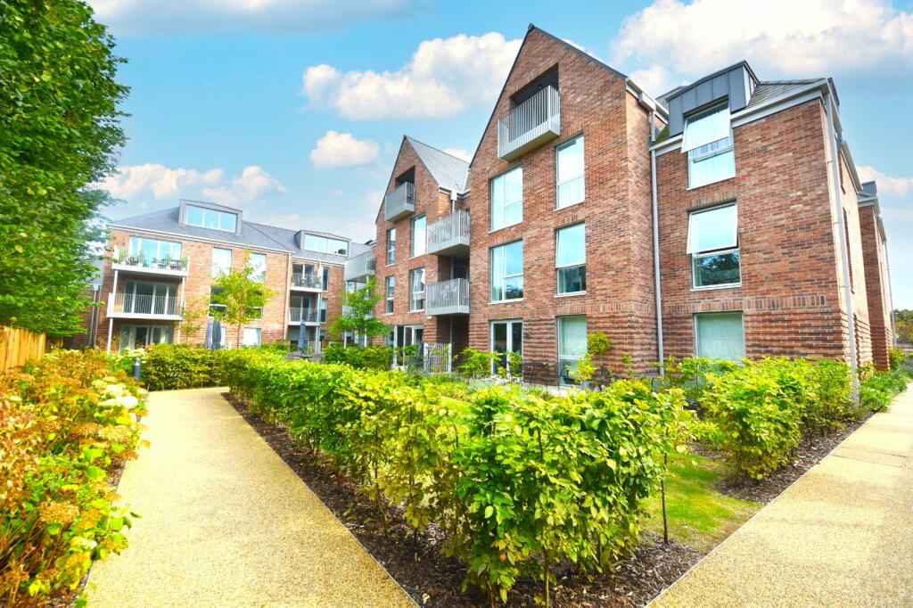 Main image of property: Flat 14, Pegasus Wooburn Bales, Wooburn Green, High Wycombe, Buckinghamshire, HP10
