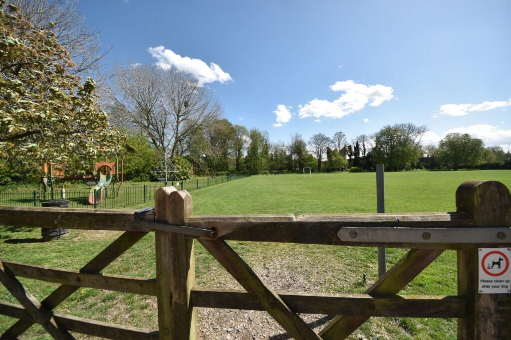 Main image of property: Recreation Road, Bourne End, Buckinghamshire, SL8