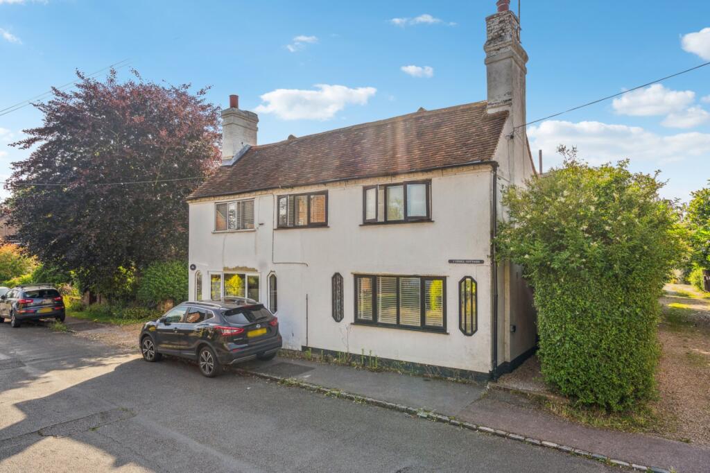 Main image of property: Treadaway Road, Flackwell Heath, High Wycombe, HP10