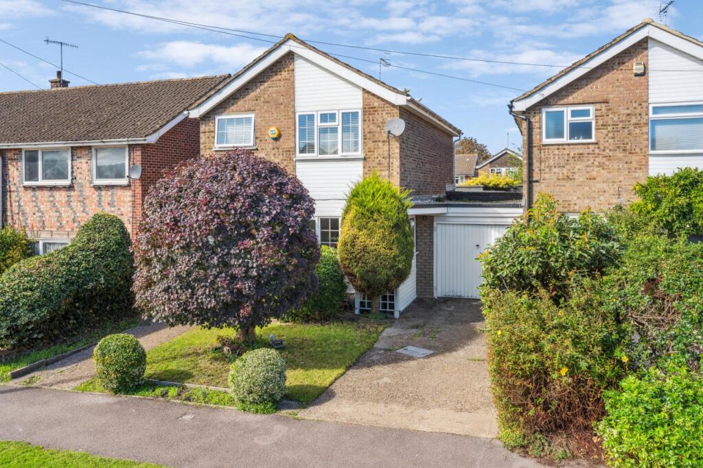 Main image of property: Birfield Road, Loudwater, Buckinghamshire, HP10