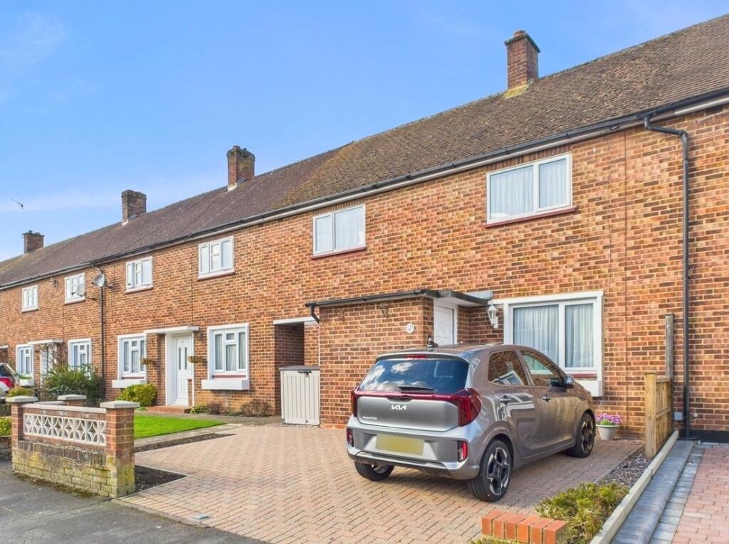 Main image of property: Kingsbury Drive, Old Windsor, Berkshire, SL4