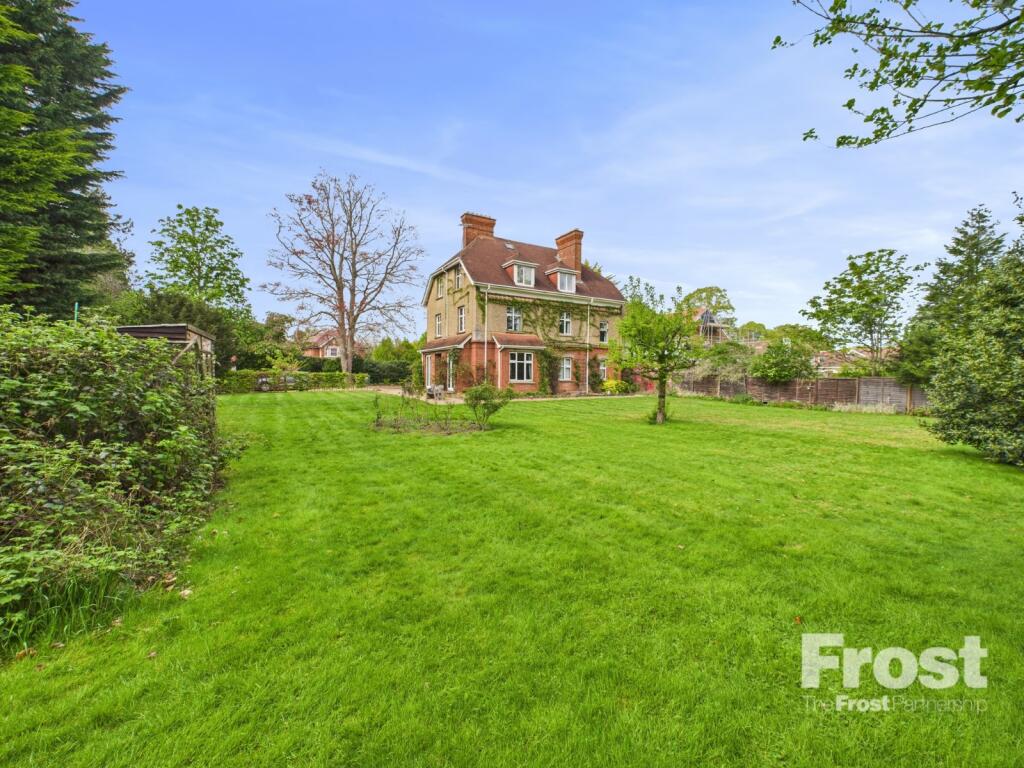 Main image of property: The Avenue, Ascot, Berkshire, SL5
