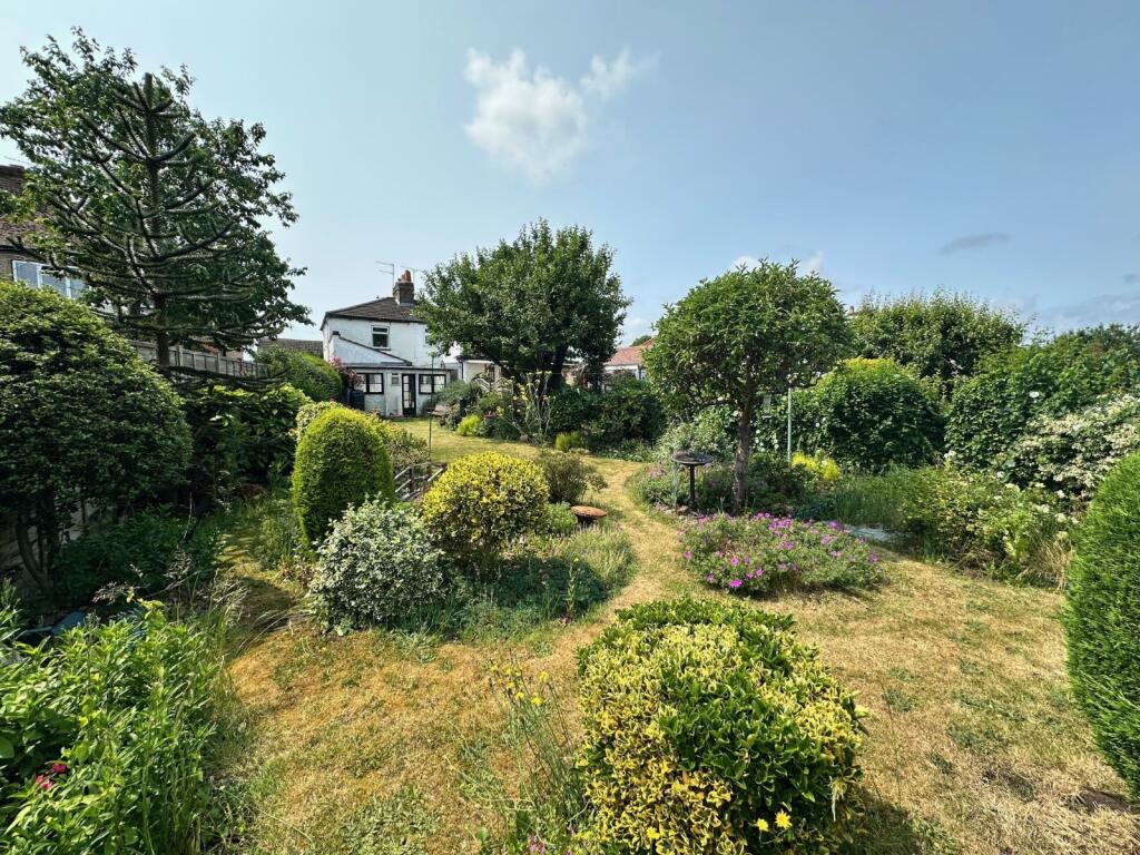 Main image of property: Eton Wick Road, Eton Wick, Berkshire, SL4