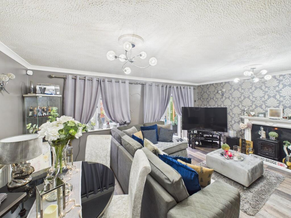 Main image of property: New Road, Datchet, Slough, Berkshire, SL3