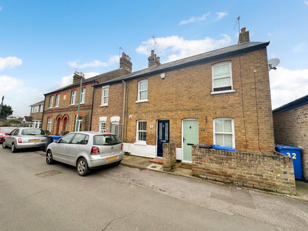 2 bedroom terraced house for sale in Inkerman Road, Eton Wick