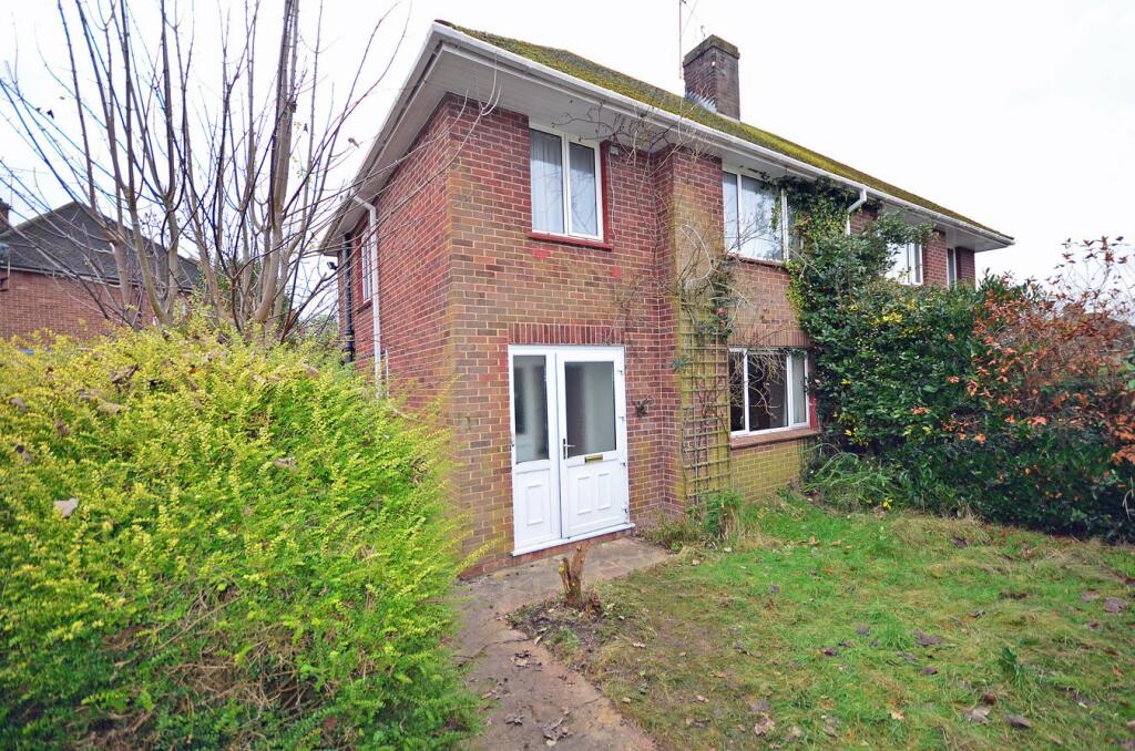 3 bedroom semidetached house for sale in St Peters Way, Frimley, GU16