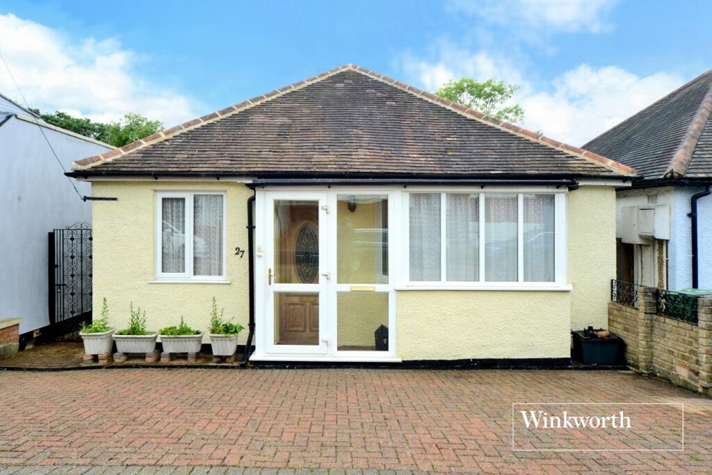 2 bedroom bungalow for sale in Donnington Road, Worcester Park, KT4