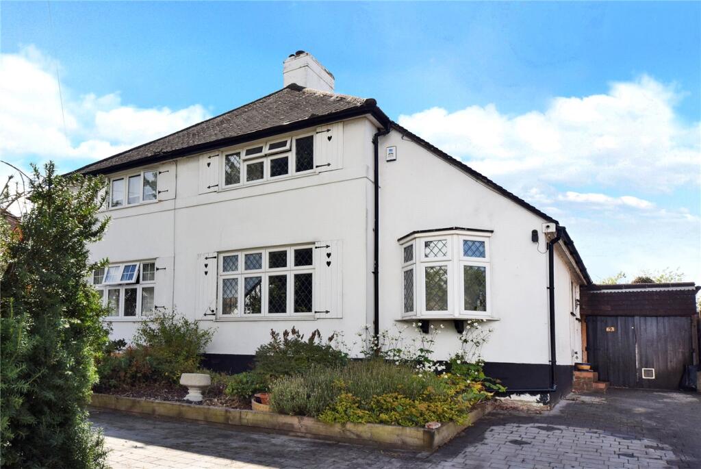 Main image of property: Oaks Avenue, Worcester Park, KT4