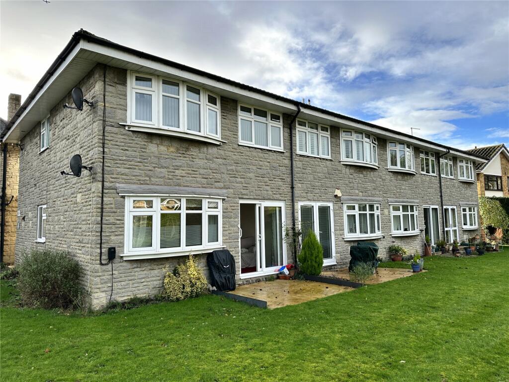 1 bedroom apartment for sale in Greystone Lodge, Hucclecote, Gloucester