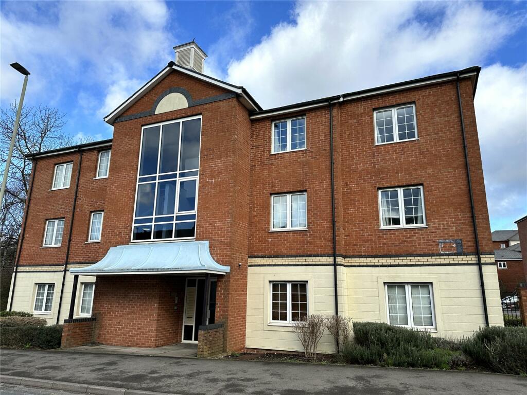 2 bedroom apartment for sale in Great Western Road, Gloucester, GL1