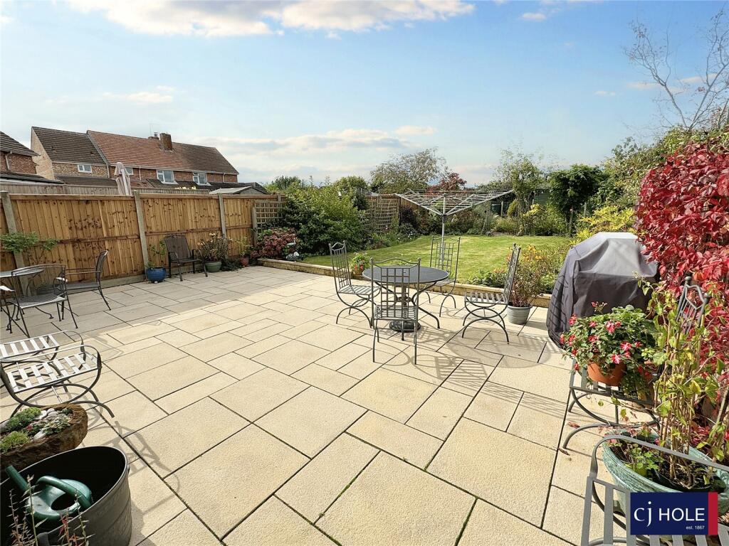 Main image of property: Lynton Road, Hucclecote, Gloucester, GL3
