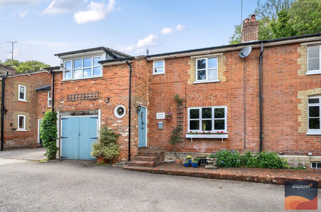 Main image of property: Stonehills, Steventon