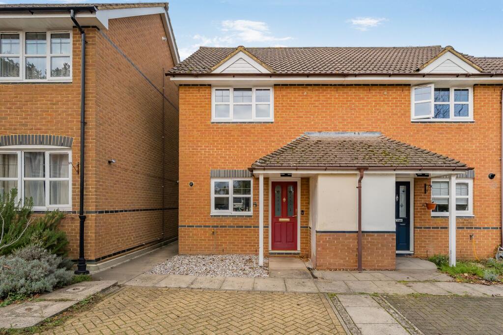 Main image of property: St Thomas Close, South View