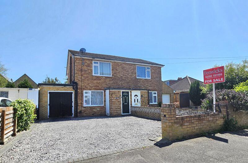 2 bedroom semidetached house for sale in Elmore Road, LeeOnThe