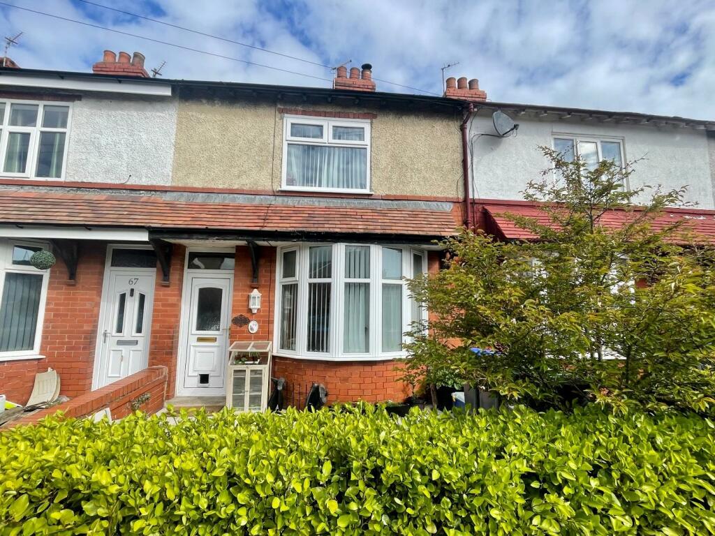 2 bedroom terraced house for sale in Chislehurst Avenue, South Shore
