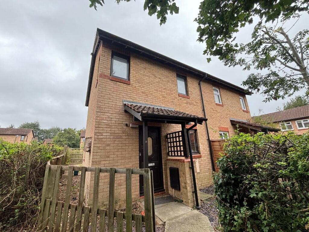 Main image of property: Runford Court, Shenley Lodge, Milton Keynes, MK5