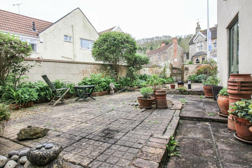 Additional property image - Emery Gate, Banwell