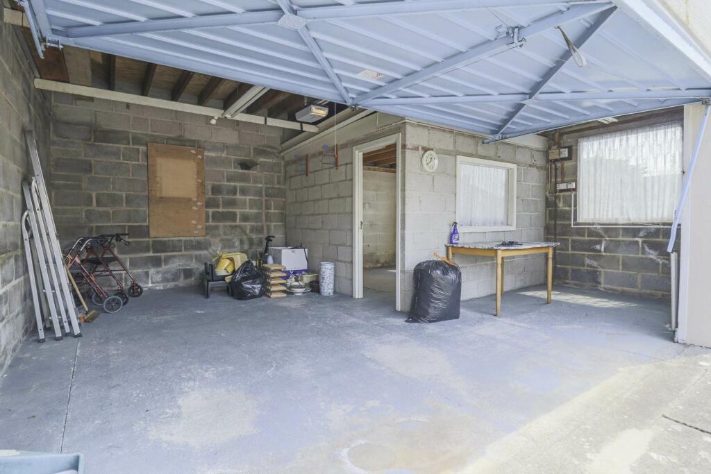 Additional property image - Clarkson Avenue, Milton - Endless Potential