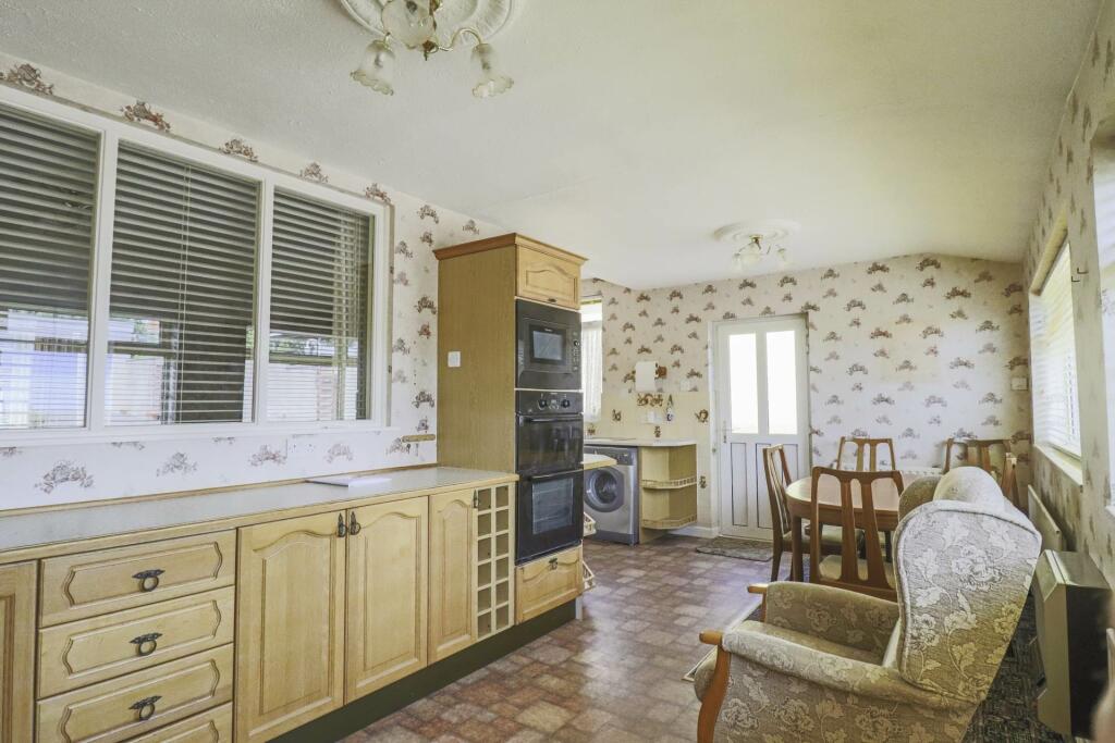 Additional property image - Clarkson Avenue, Milton - Endless Potential