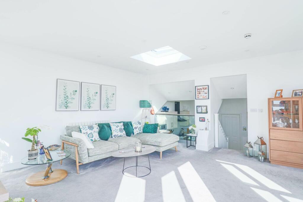 Additional property image - Boulevard, `The Muse` Stunning Views