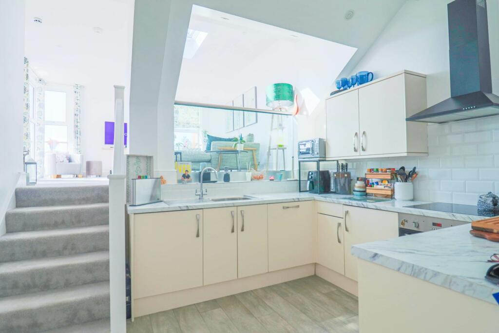 Additional property image - Boulevard, `The Muse` Stunning Views