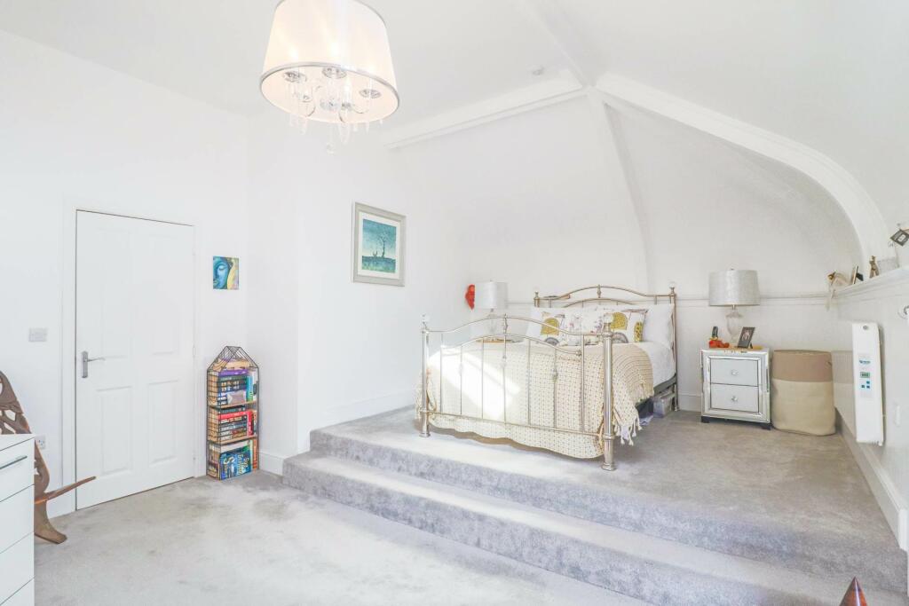 Additional property image - Boulevard, `The Muse` Stunning Views