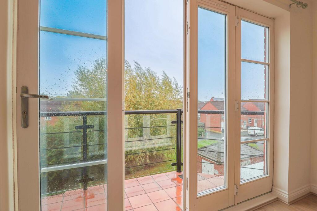 Additional property image - Stormont Court, Wakehurst Gardens