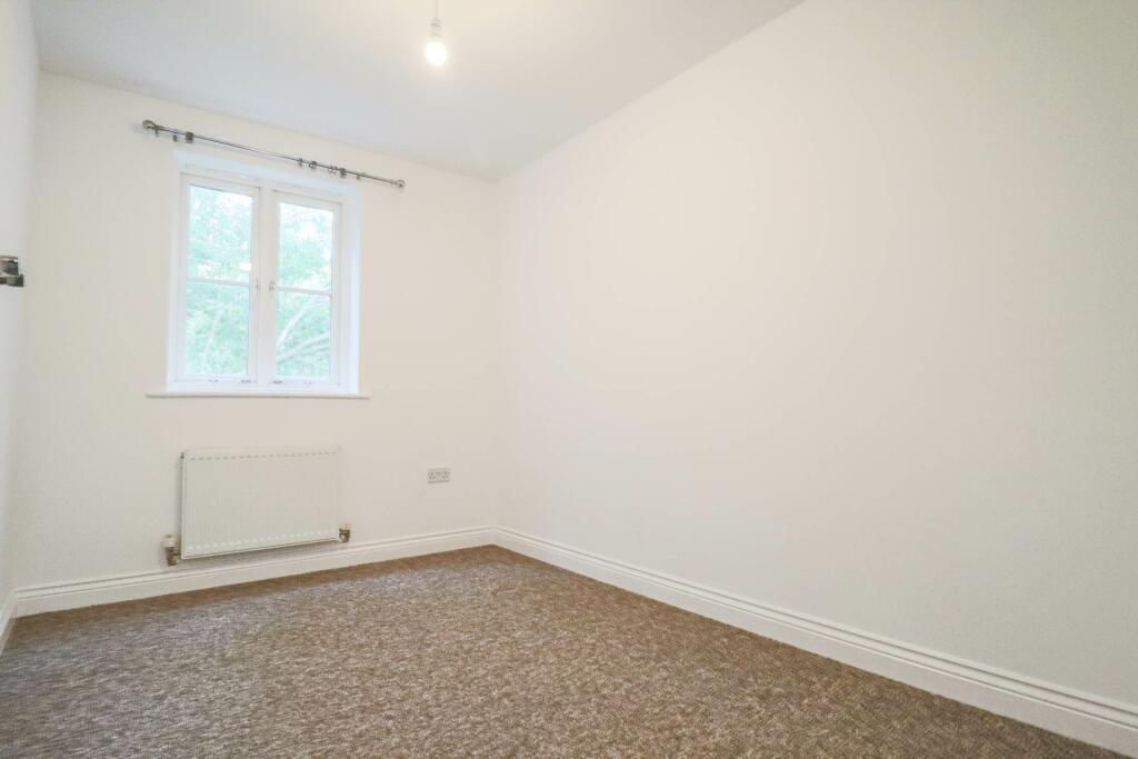 Additional property image - Stormont Court, Wakehurst Gardens