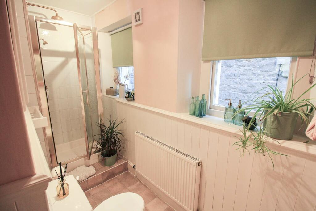 Additional property image - WESTON HILLSIDE - SUBSTANTIAL DETACHED HOUSE + A SPACIOUS TWO BEDROOM GROUND FLOOR FLAT + NO ONWARD CHAIN