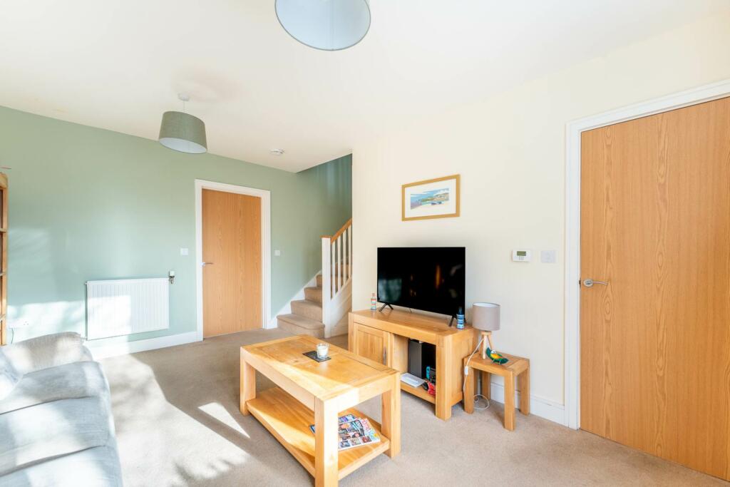 Additional property image - Garland Avenue, Locking Parklands