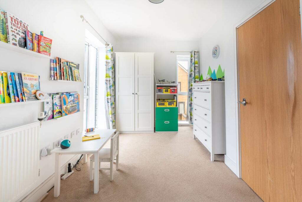Additional property image - Garland Avenue, Locking Parklands