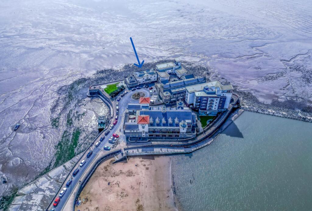 Additional property image - Doctor Foxs, Knightstone Island