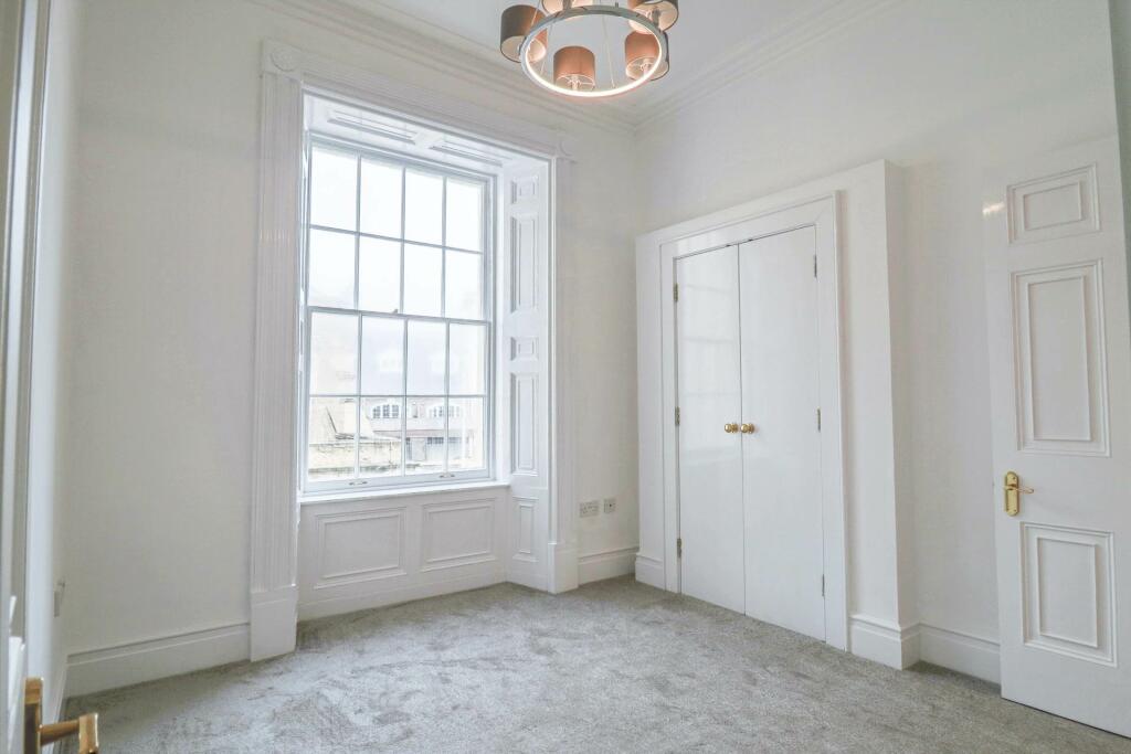 Additional property image - Doctor Foxs, Knightstone Island