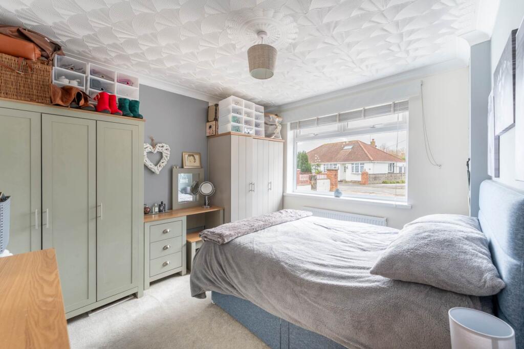 Additional property image - Vale Crescent, St Georges